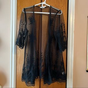 Maurices Black Mesh Lace Embroidered Kimono. Size 1X.